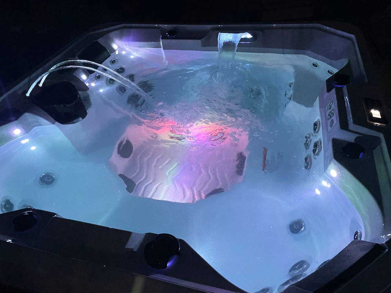 Гидромассажный Спа Бассейн Jazzi Pool 329A1 Capri (рис.6) Гидромассажный Спа Бассейн Jazzi Pool 329A1 Capri (рис.6)